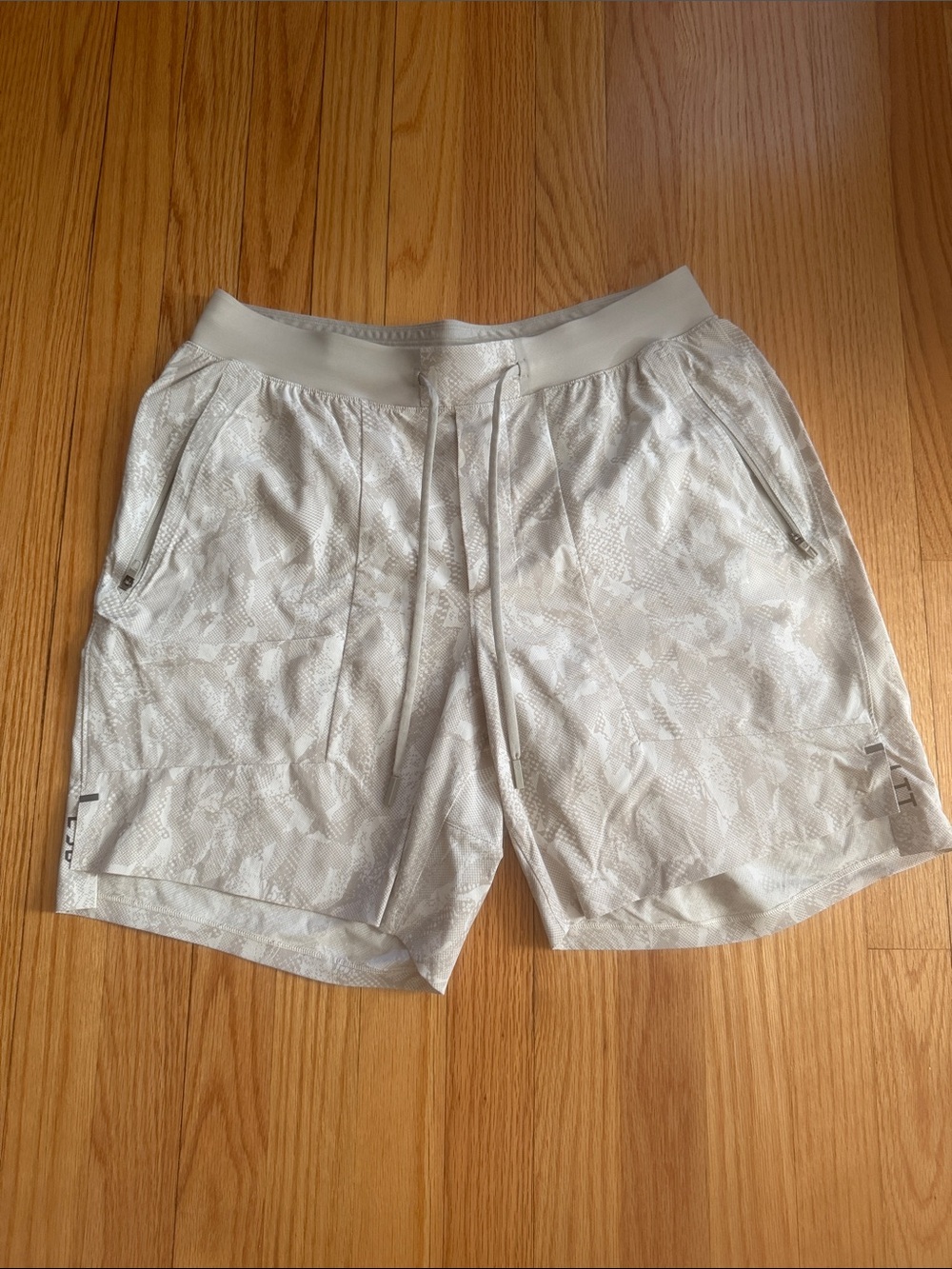 Lululemon license to train shorts